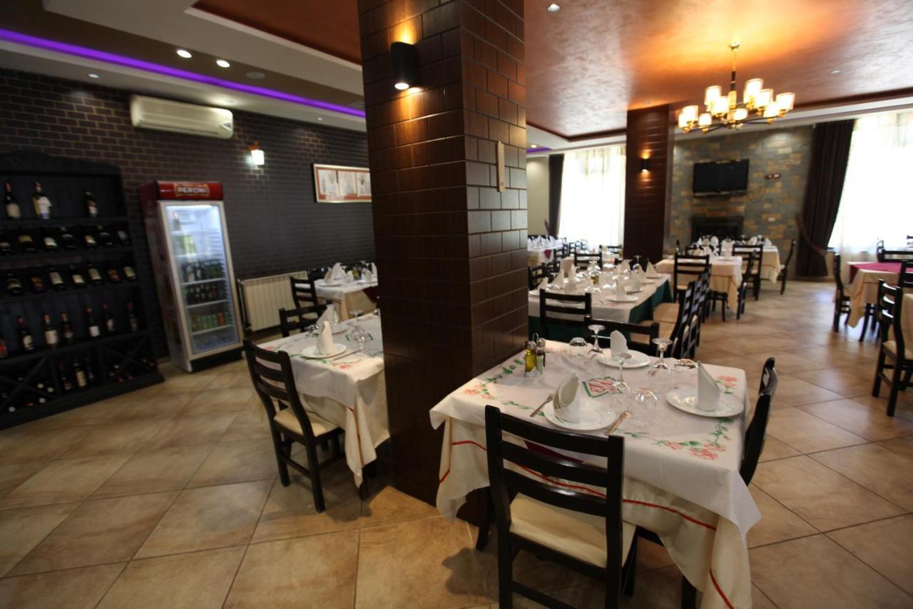 Guesthouse Hamiti Llogara Dukat 外观 照片