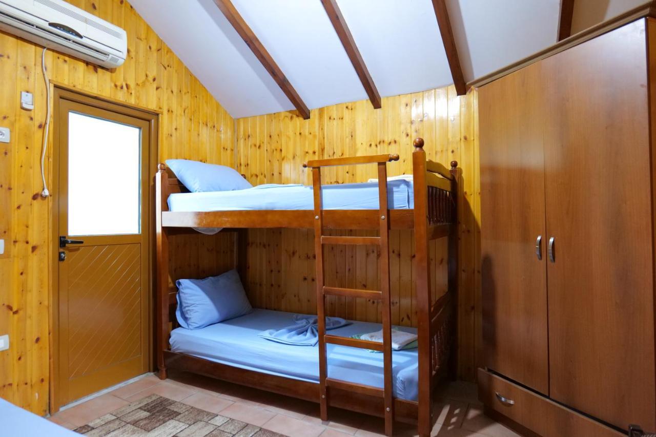 Guesthouse Hamiti Llogara Dukat 外观 照片