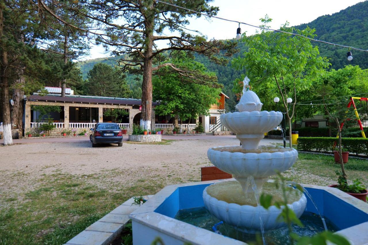 Guesthouse Hamiti Llogara Dukat 外观 照片