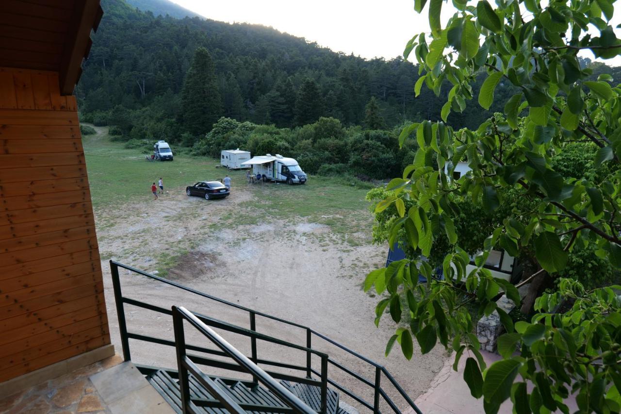 Guesthouse Hamiti Llogara Dukat 外观 照片