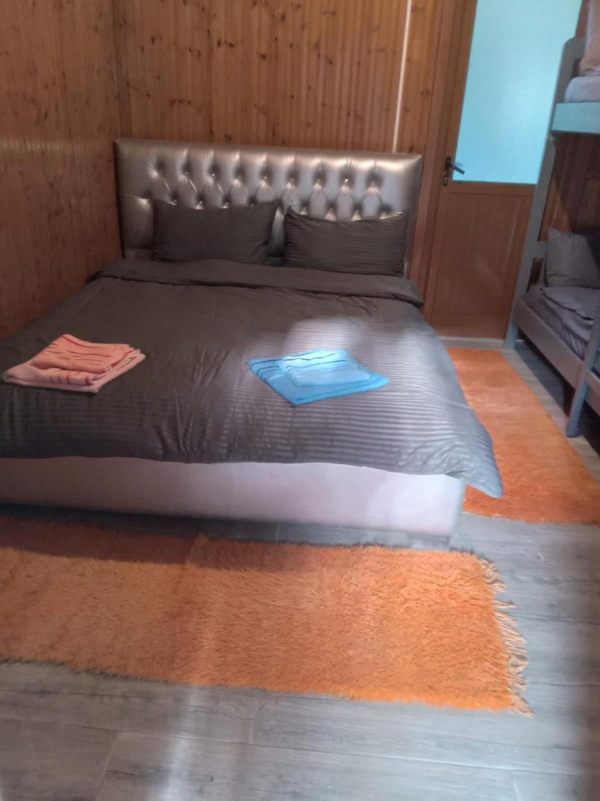 Guesthouse Hamiti Llogara Dukat 外观 照片